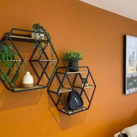 Paramount City Living 105 Swindon Exteriör bild