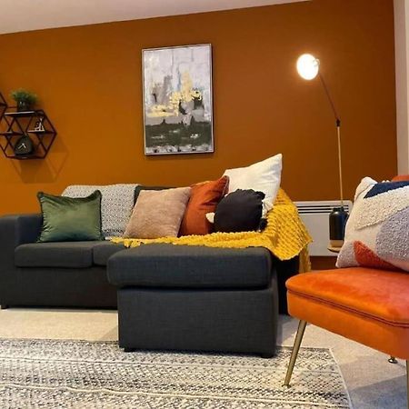 Paramount City Living 105 Swindon Exteriör bild