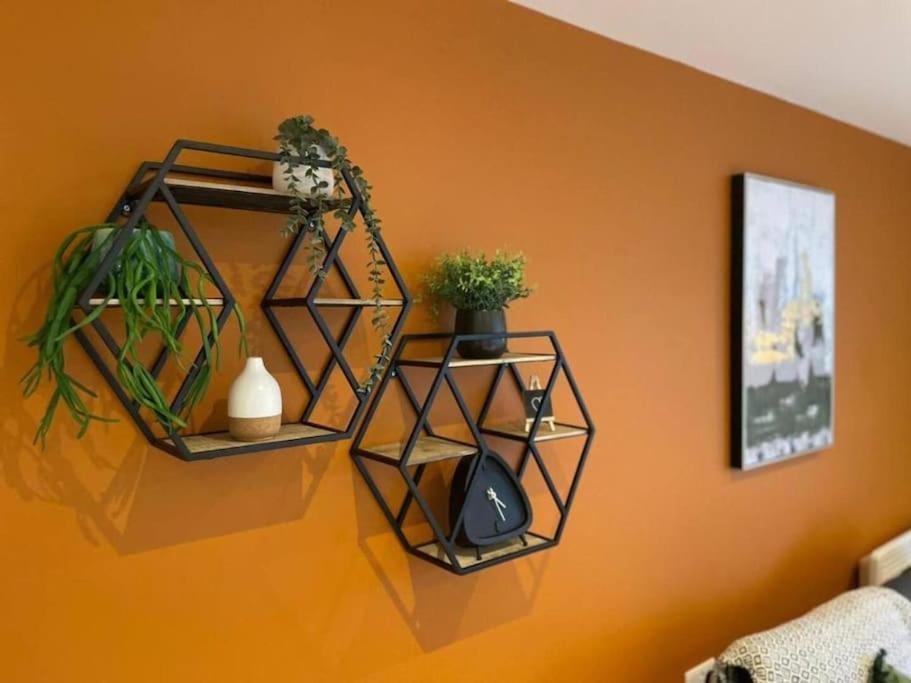 Paramount City Living 105 Swindon Exteriör bild